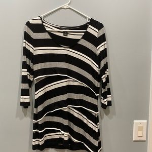 WHBM tiered top